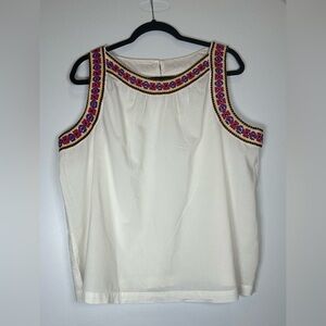 Old Navy Embroidered White Sleeveless Top